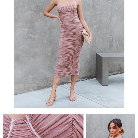 Beautiful dress,  no longer available sold out - Picture 6 of 7